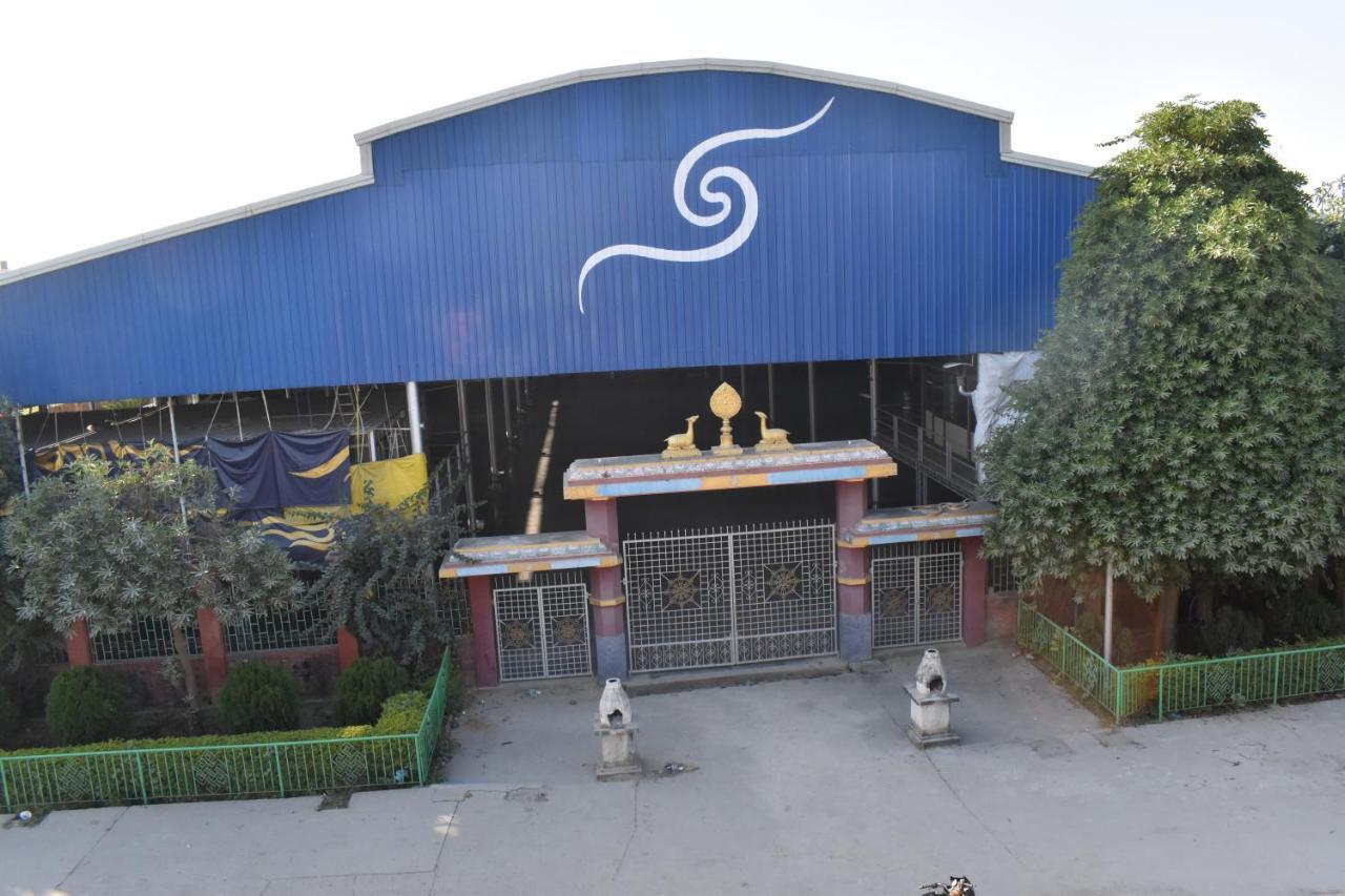Gaurav Guest House Bodh Gaya Buitenkant foto